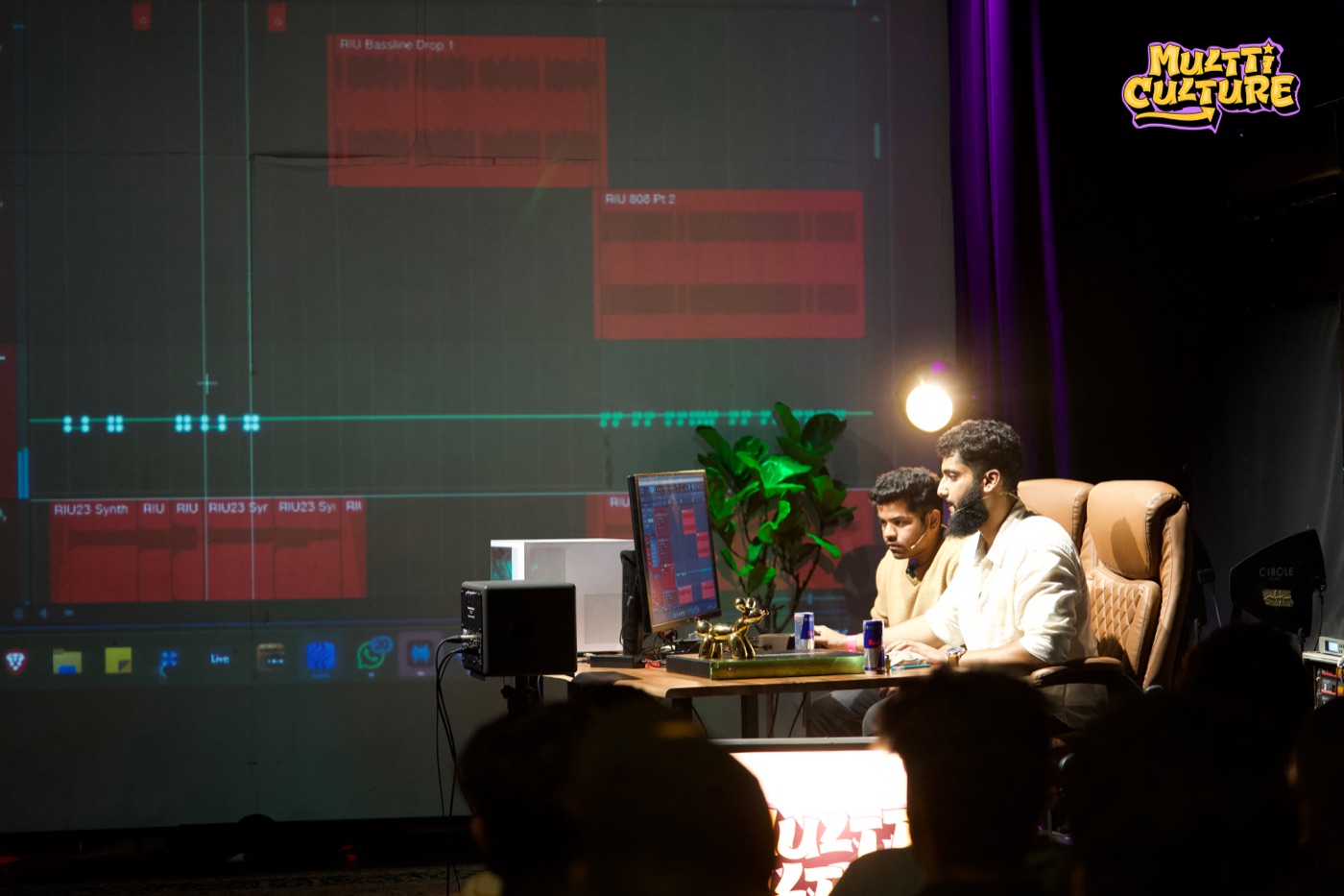 Studio Sessions — moment 3